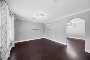 5902 Martha Ln, Houston, TX 77396 - Photo 6