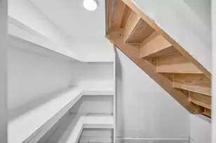 5902 Martha Ln, Houston, TX 77396 - Photo 16