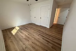 611 N Eastwood St, Houston, TX 77011 - Photo 18