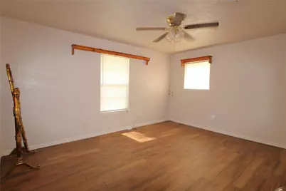 2712 Whispering Pines Street, Baytown, TX 77521 - Photo 14