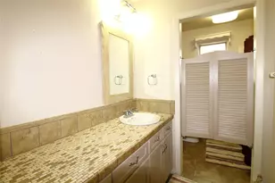 2712 Whispering Pines St, Baytown, TX 77521 - Photo 12
