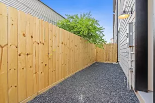 5211 Green Pine Tree Dr, Houston, TX 77018 - Photo 28