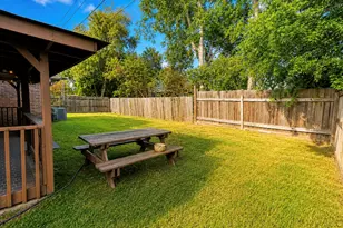 7446 Soledad Dr, Houston, TX 77083 - Photo 18