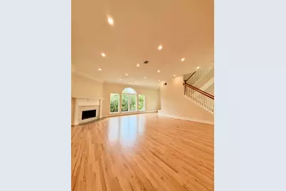 1323 Rosewood Street, Houston, TX 77004 - Photo 1