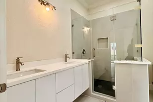 1323 Rosewood St, Houston, TX 77004 - Photo 10
