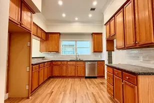 1323 Rosewood St, Houston, TX 77004 - Photo 4