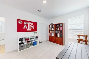 711 Hooks Trail Ln, League City, TX 77573 - Photo 16