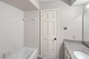10902 Fawnview Dr, Houston, TX 77070 - Photo 24