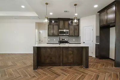 807 E Brown Street, Hearne, TX 77859 - Photo 6