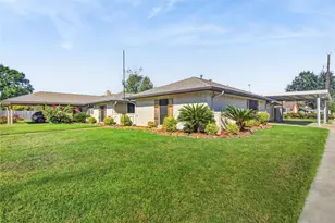 1021 E San Augustine St, Deer Park, TX 77536 - Photo 30