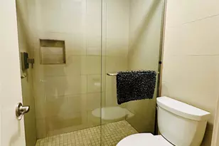 3402 Garrott St, Houston, TX 77006 - Photo 10
