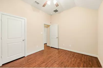 18315 E Willow Oak Bend Drive, Cypress, TX 77433 - Photo 18