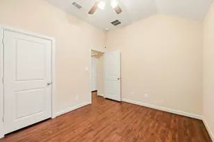 18315 E Willow Oak Bend Dr, Cypress, TX 77433 - Photo 18