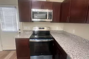 500 Legacy, Alvin, TX 77511 - Photo 10
