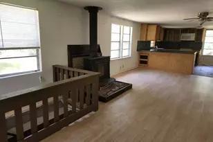 300 Alpine St, Coldspring, TX 77331 - Photo 6