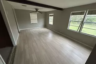300 Alpine St, Coldspring, TX 77331 - Photo 10