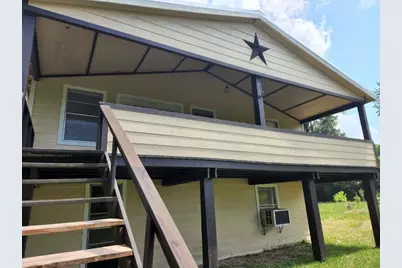 300 Alpine Street, Coldspring, TX 77331 - Photo 2