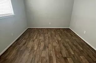 1502 Claremont Garden Cir, Houston, TX 77047 - Photo 18
