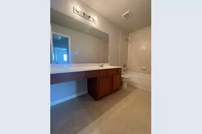 1502 Claremont Garden Circle, Houston, TX 77047 - Photo 20