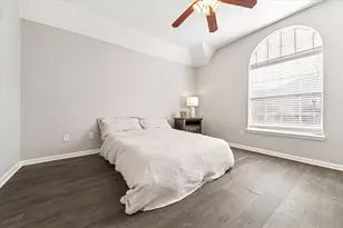 1802 Stacy Falls, Houston, TX 77008 - Photo 14