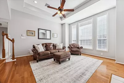 1802 Stacy Falls, Houston, TX 77008 - Photo 4