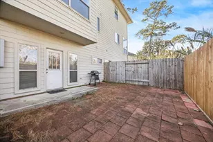 1802 Stacy Falls, Houston, TX 77008 - Photo 20