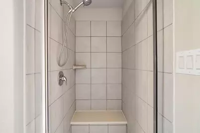 523 N 1st Street, La Porte, TX 77571 - Photo 18