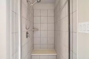 523 N 1st St, La Porte, TX 77571 - Photo 18