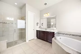 9612 Eden Ridge Ln, Pearland, TX 77584 - Photo 22