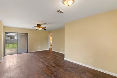 18108 Wild Oak Drive, Houston, TX 77090 - Photo 4