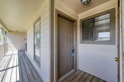 301 Lakeview Terrace #D, Conroe, TX 77356 - Photo 6