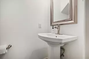 2842 Briarhurst Park, Houston, TX 77057 - Photo 10