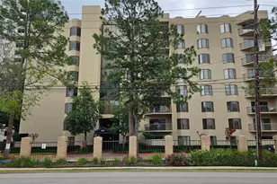 661 Bering Dr, Houston, TX 77057 - Photo 1