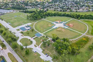 9611 Hearthwood Dr, Houston, TX 77040 - Photo 34