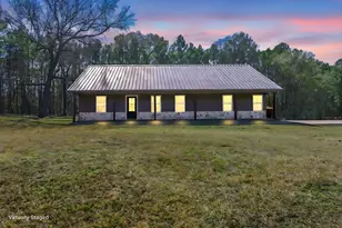 694 Harvill Rd, Huntington, TX 75949 - Photo 2