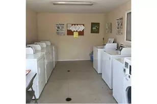 1015 Church St., Navasota, TX 77868 - Photo 8