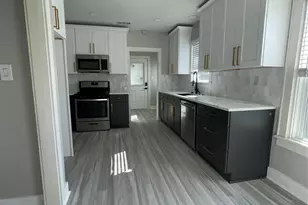 3020 Arbor St, Houston, TX 77004 - Photo 4