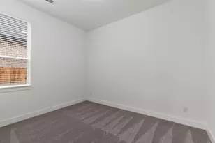 14806 Buffalo Head St, Mont Belvieu, TX 77523 - Photo 8