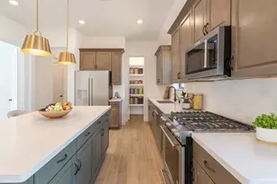 2831 Elm Crk Wy, Iowa Colony, TX 77583 - Photo 4