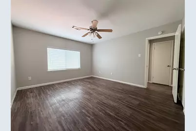 9117 Vicksburg Avenue, Texas City, TX 77591 - Photo 10