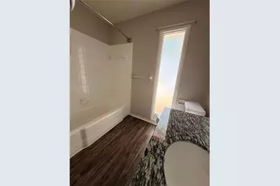 9117 Vicksburg Avenue, Texas City, TX 77591 - Photo 16