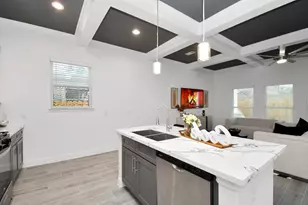 7812 Jester St, Houston, TX 77051 - Photo 16