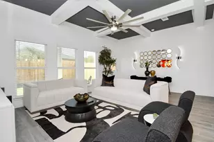 7812 Jester St, Houston, TX 77051 - Photo 8