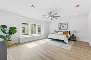 1420 W 34th 1/2 St, Houston, TX 77018 - Photo 12