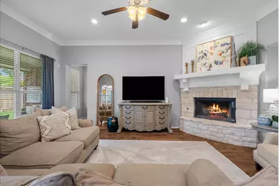 904 Cozy Hollow Court, Friendswood, TX 77546 - Photo 8
