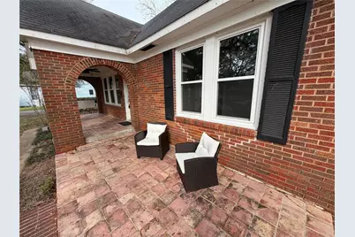 419 E Peach Street, Angleton, TX 77515 - Photo 4