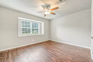 5315 Kingsmill Rd, Friendswood, TX 77546 - Photo 20