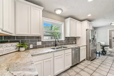 5315 Kingsmill Road, Friendswood, TX 77546 - Photo 10