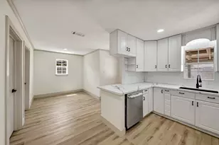 6638 Thornwall St, Houston, TX 77092 - Photo 16