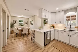 6638 Thornwall St, Houston, TX 77092 - Photo 6